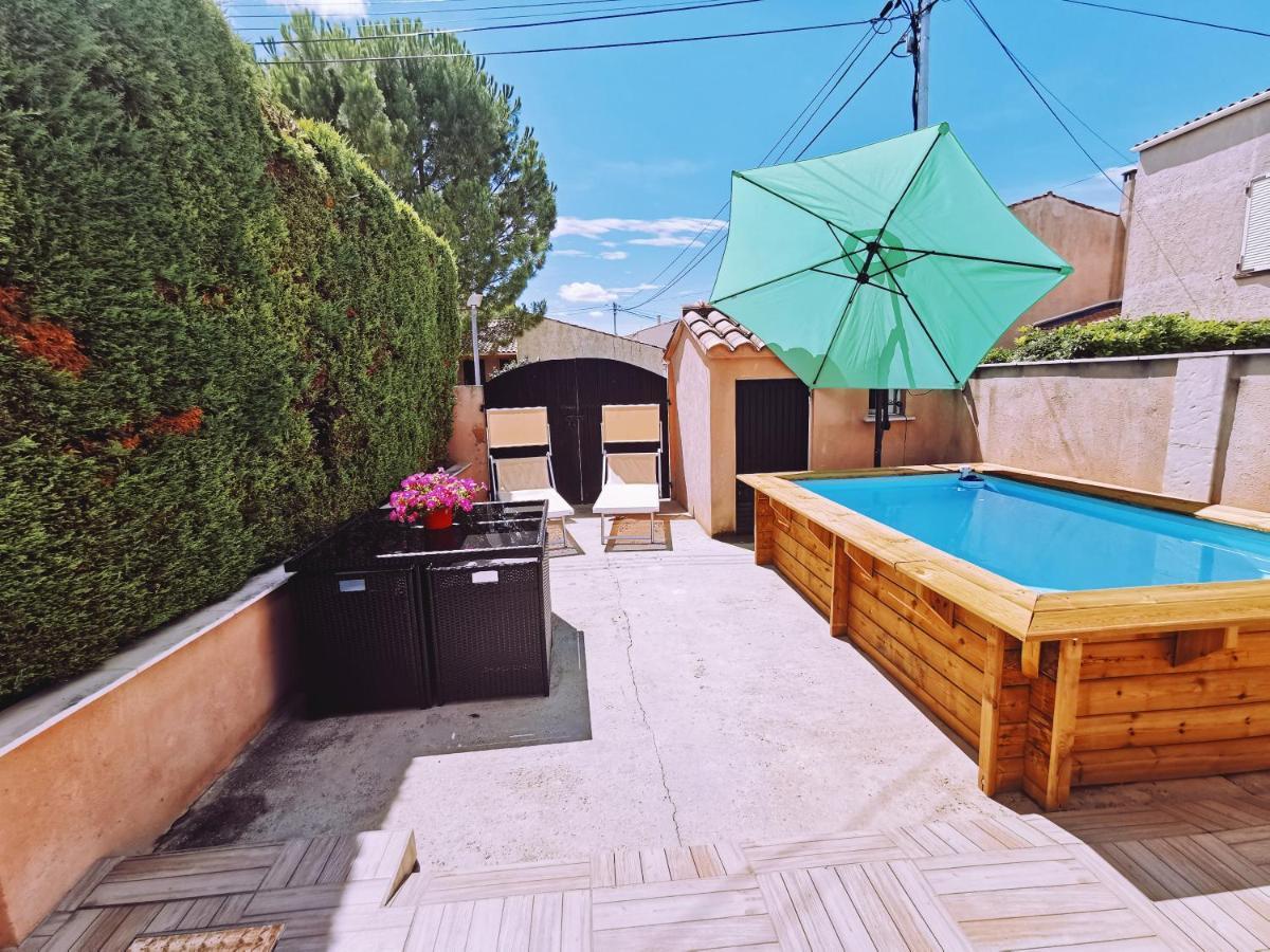 Studio Privatif Climatise , Terrasse Et Piscine Pernes-les-Fontaines Kültér fotó